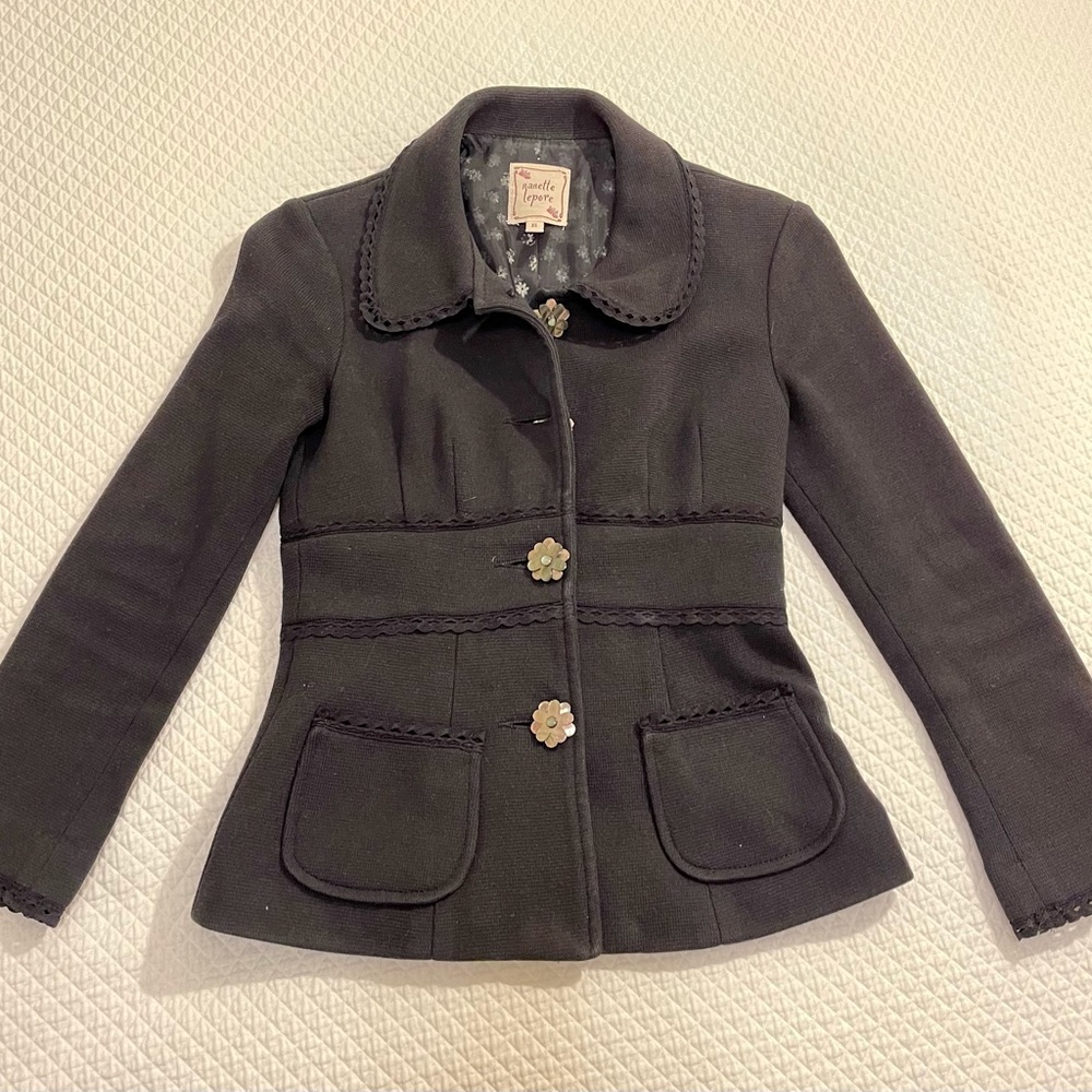Beautiful Nanette Lenore blazer